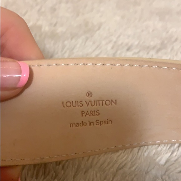 Louis Vuitton Belt - Picture 2 of 3
